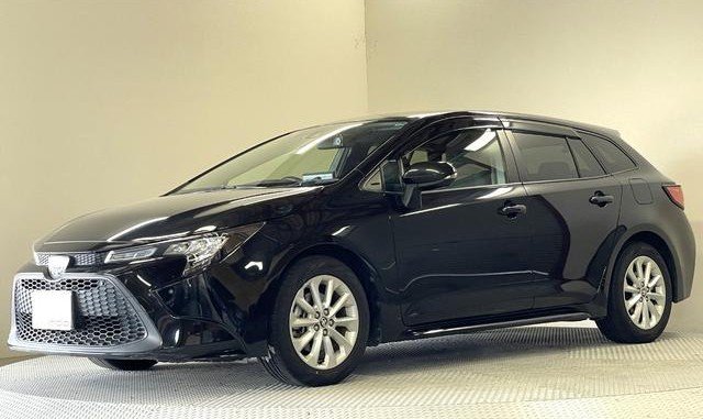TOYOTA COROLLA TOURING HYBRID S  2021